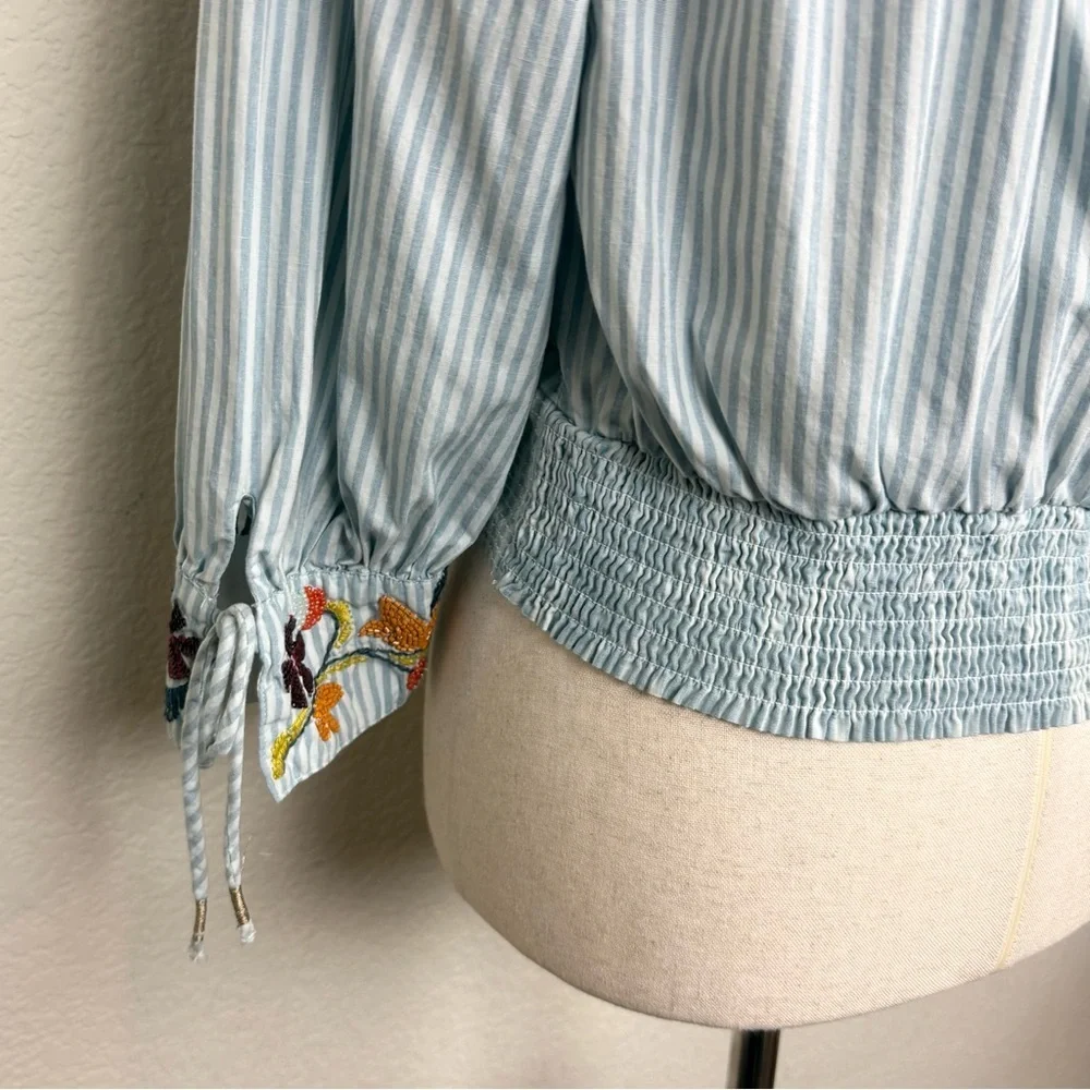Anthropologie Beaded Puff-Sleeved Blouse Size Small‎